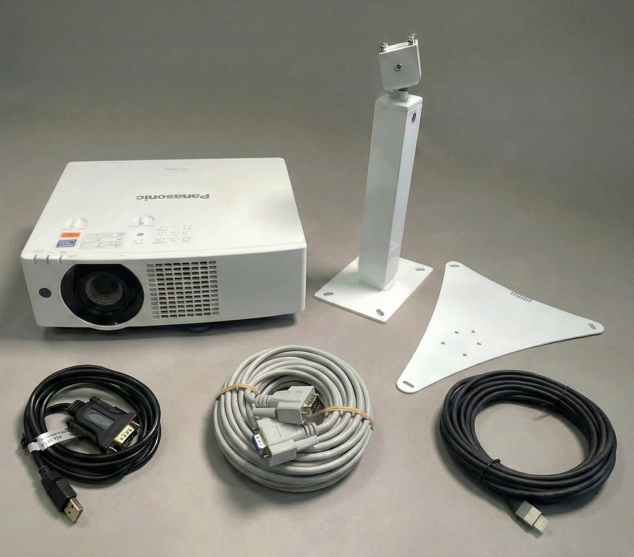 Projector Package S for MultiBall with Panasonic projector, projector mount, HDMI cable and projector control cable for easy remote control with one click